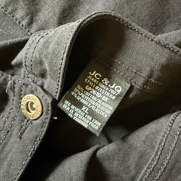 Black ultra Wide-Leg Pants - Picture 4 of 4